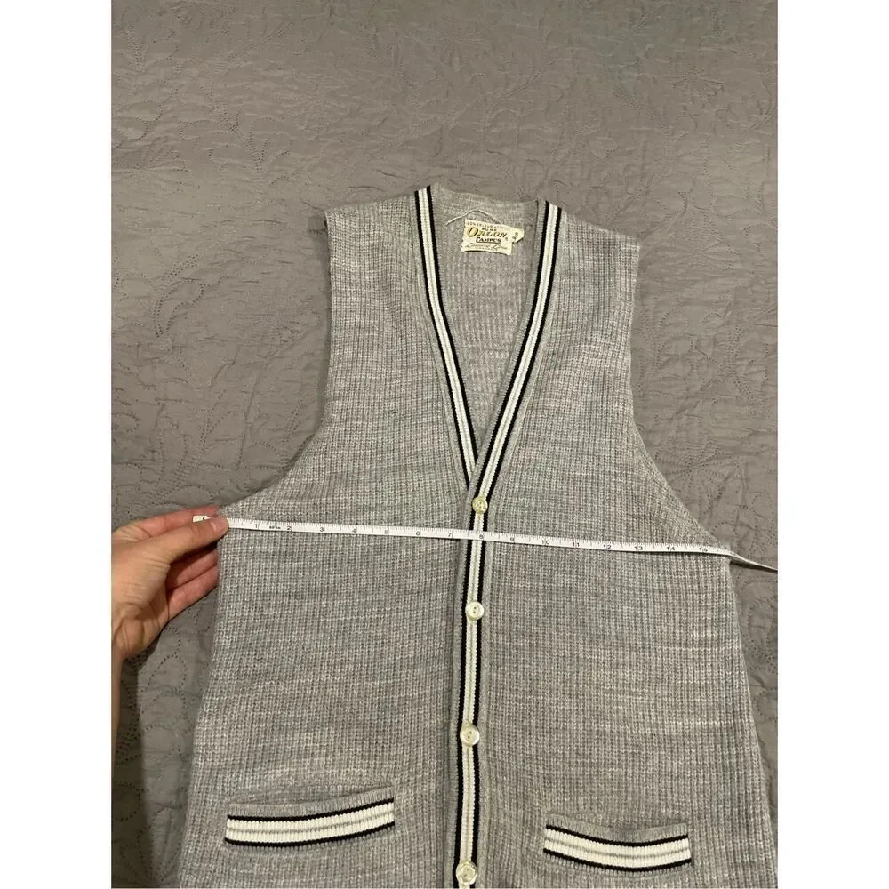 Orlon Campus Luxury Line Vintage Gray Acrylic Vest Small